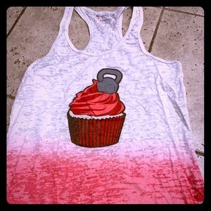 CrossFit workout razor tank